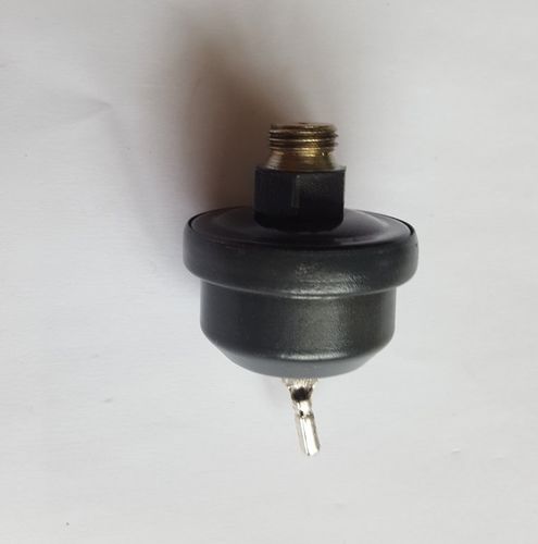 Pressure sensor / Transmetteur pression d'huile moteur - neuf